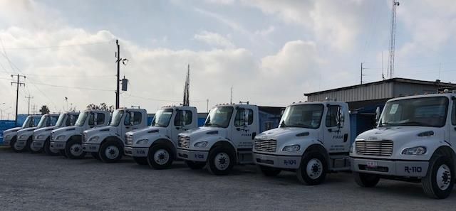 Patio de Reynosa con unidades formadas.